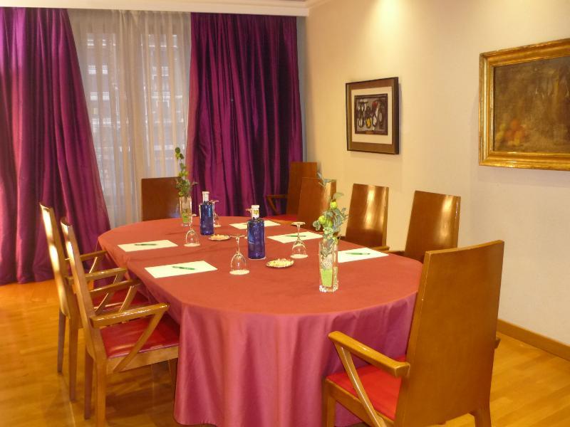 Hotel Occidental Alfonso V Lleó